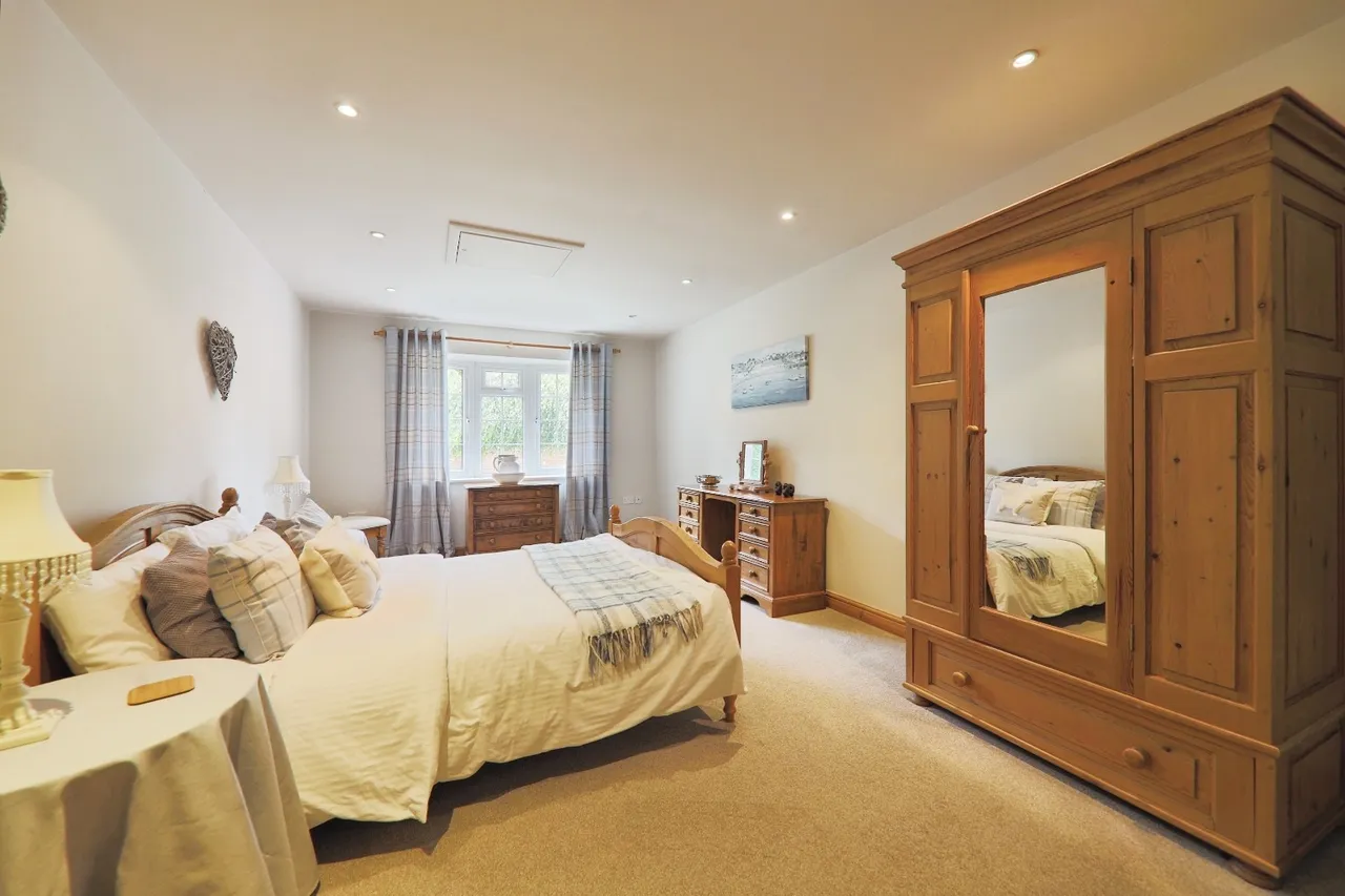 Gibson Lane South, Melton, HU14, photo 13