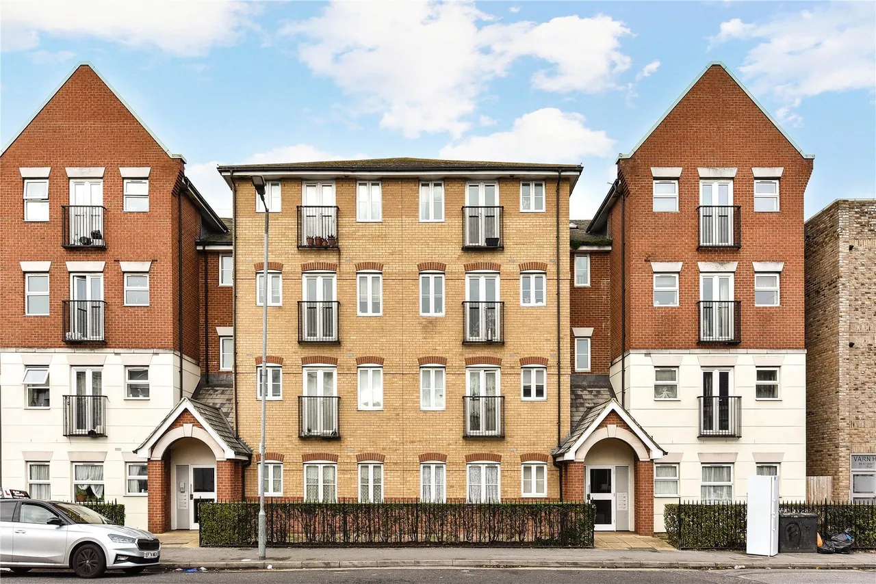 Essex Portfolio, Essex, photo 5