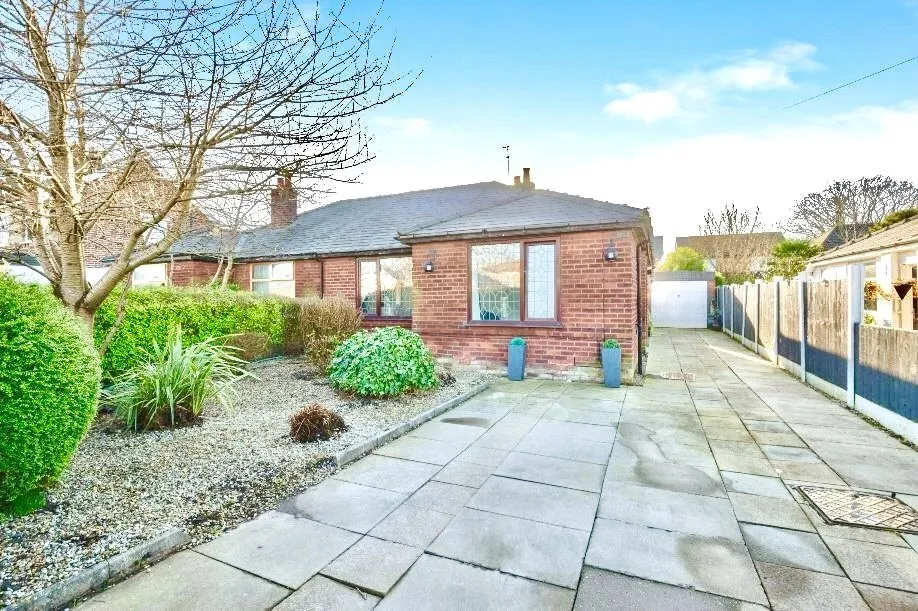 2 bed house for sale — Chorley Road, Walton-le-Dale, Preston, Lancashire, PR5