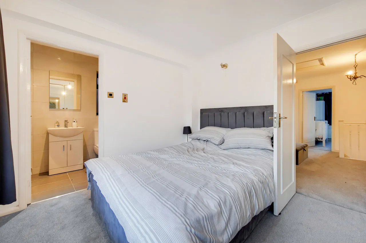 46 Guildford Road, London, photo 6