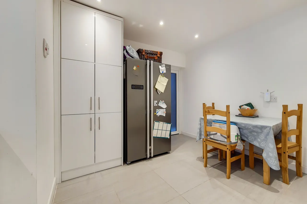 46 Guildford Road, London, photo 4