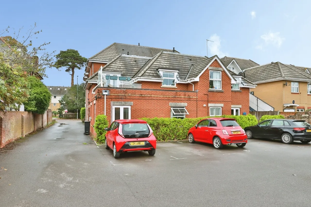 Richmond Park Road, Charminster, BH8, photo 17