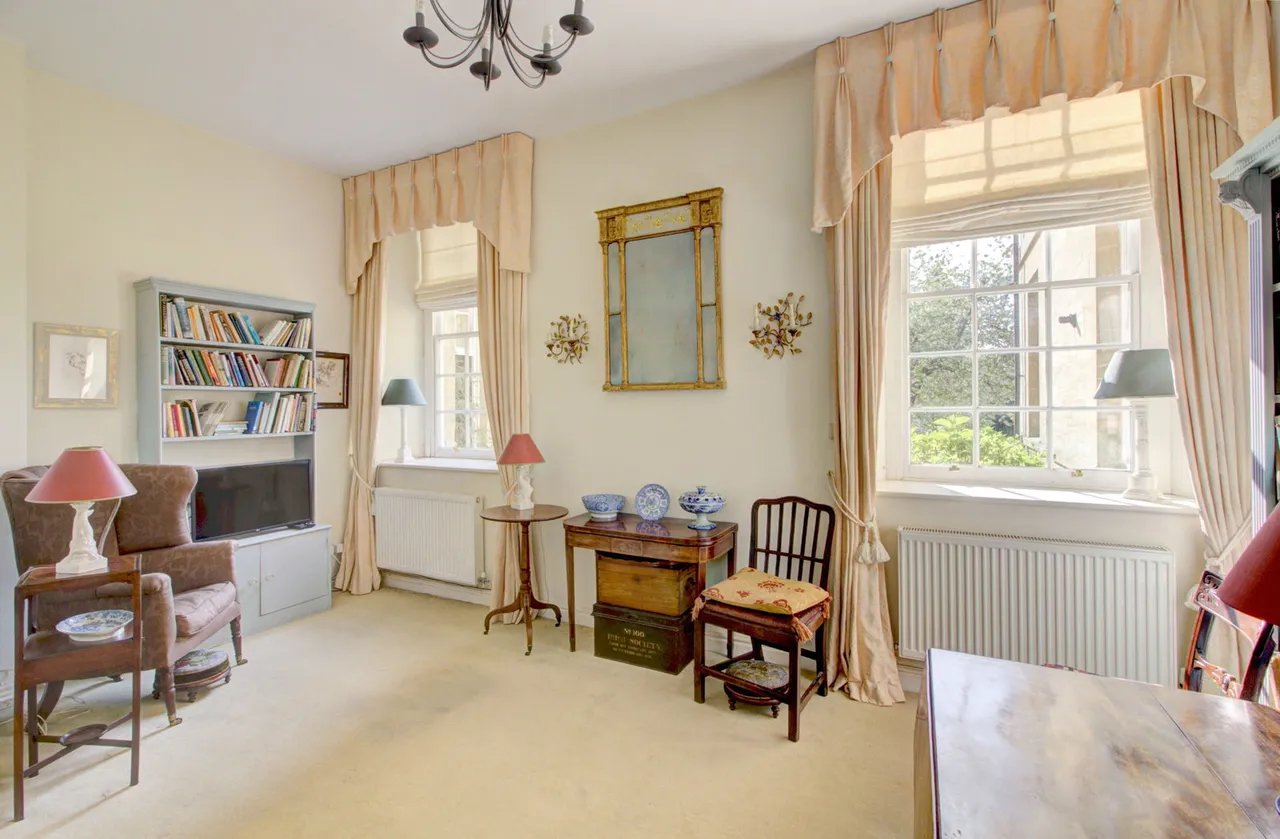 Thurnham Court, Devizes, SN10, photo 21