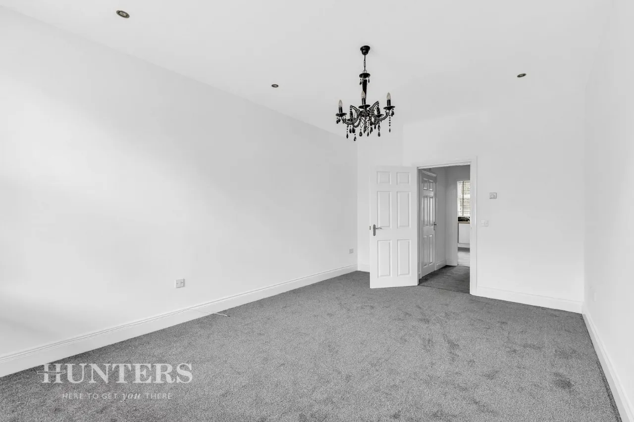 Belgrave Road, New Moston, Manchester, photo 2