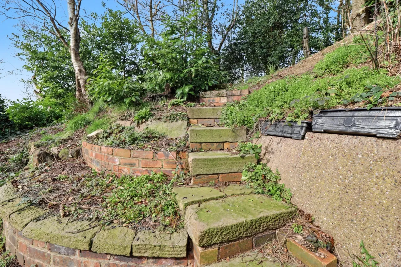 Gravelly Bank, Stoke-On-Trent, photo 25