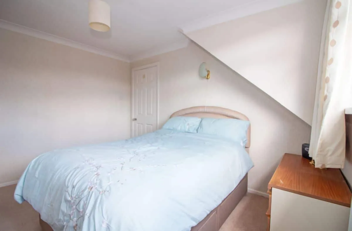 Roundway, Waterlooville, PO7 7QD, photo 16