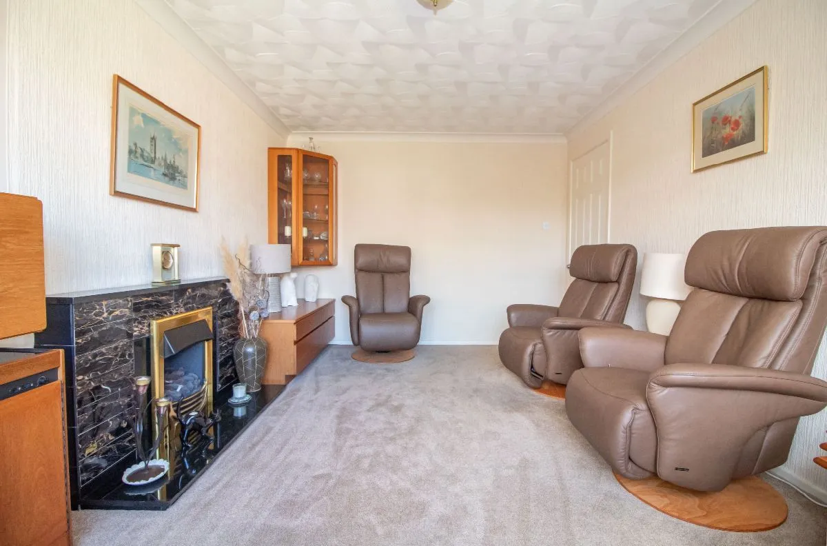 Roundway, Waterlooville, PO7 7QD, photo 10