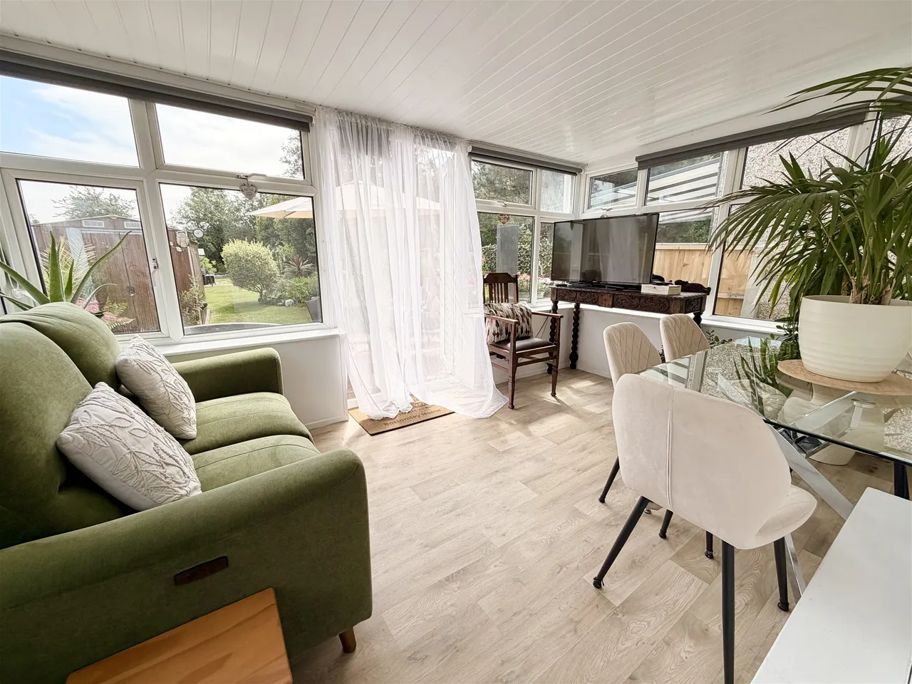 Philip Road, Rainham, Kent RM13 8LT, photo 5