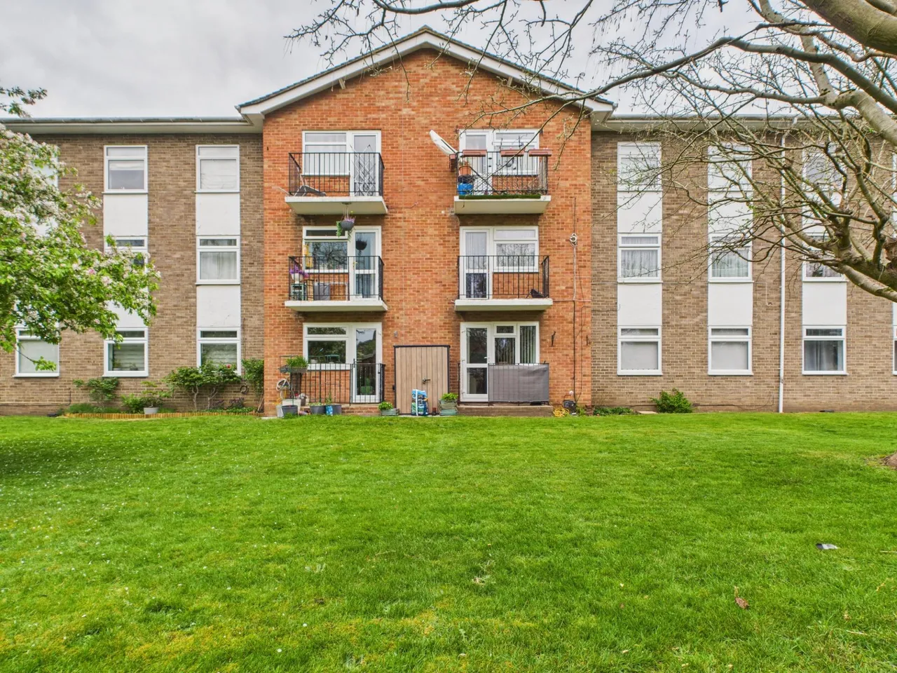 Valerie Court, Bath Road, Reading, Reading, RG1, photo 7