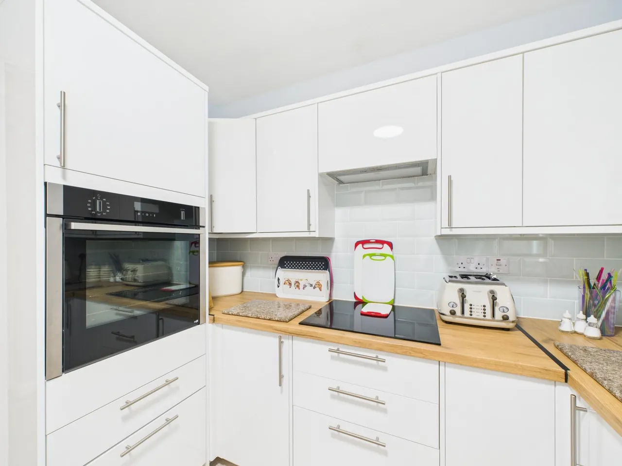 Valerie Court, Bath Road, Reading, Reading, RG1, photo 3