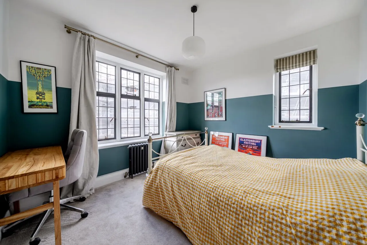 Portsmouth Road, Putney, London, SW15, photo 6