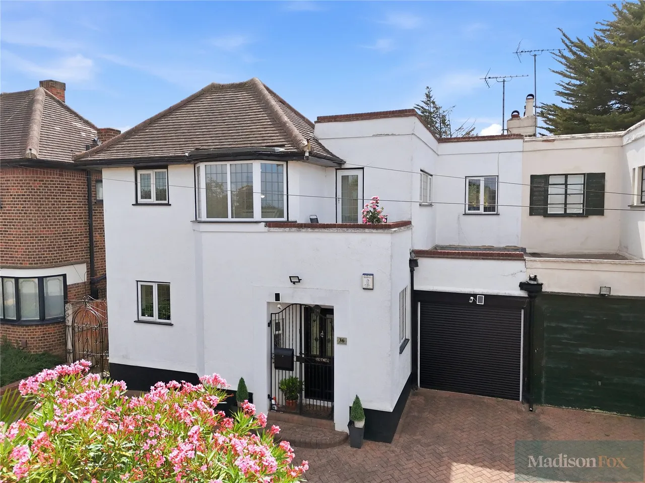 Mount Pleasant Road, Chigwell, IG7, photo 47