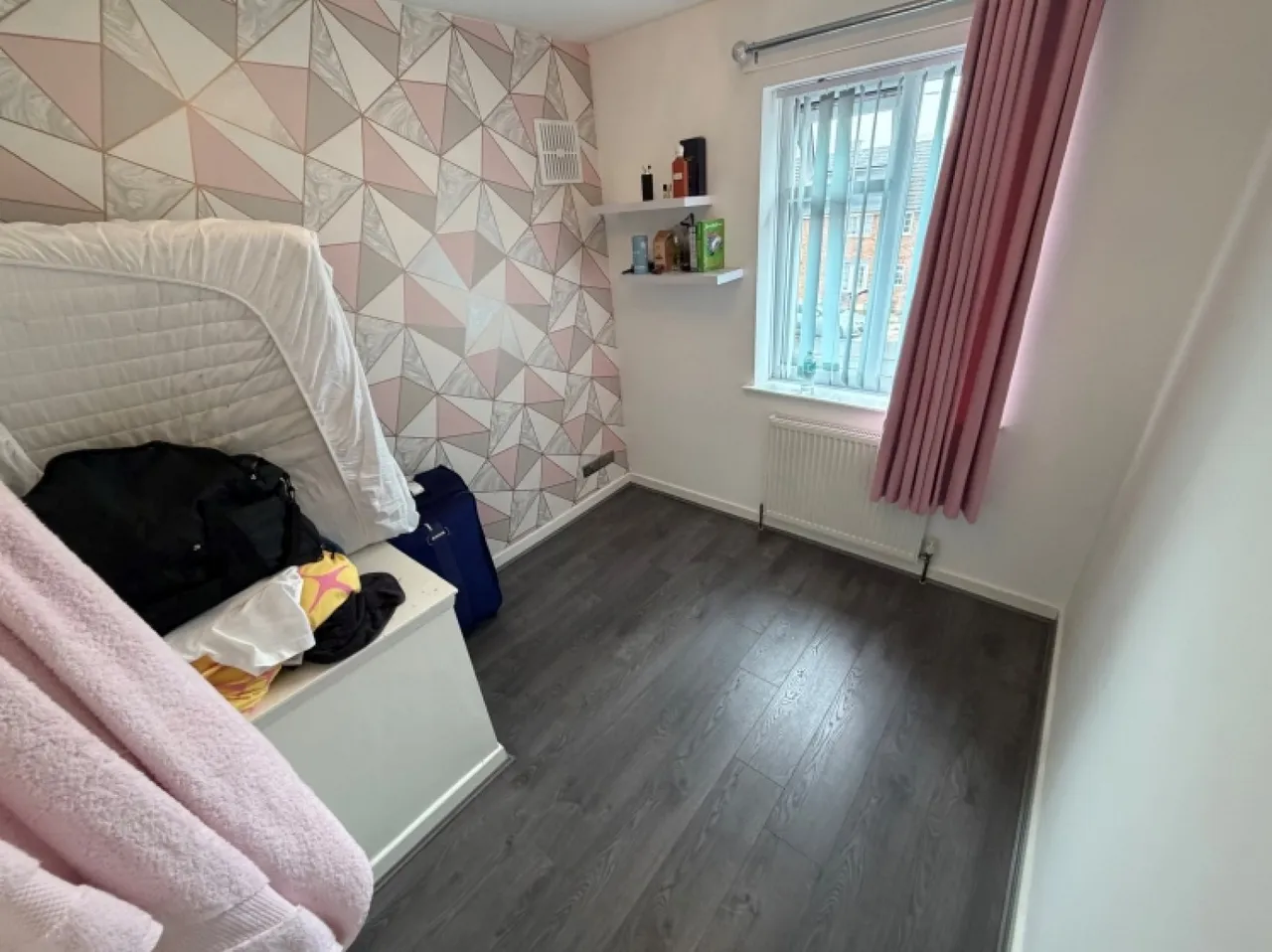 19 Fatherless Barn Crescent, Halesowen, West Midlands, B63 2ET, UK, photo 11