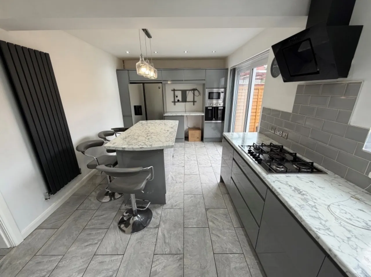 19 Fatherless Barn Crescent, Halesowen, West Midlands, B63 2ET, UK, photo 4