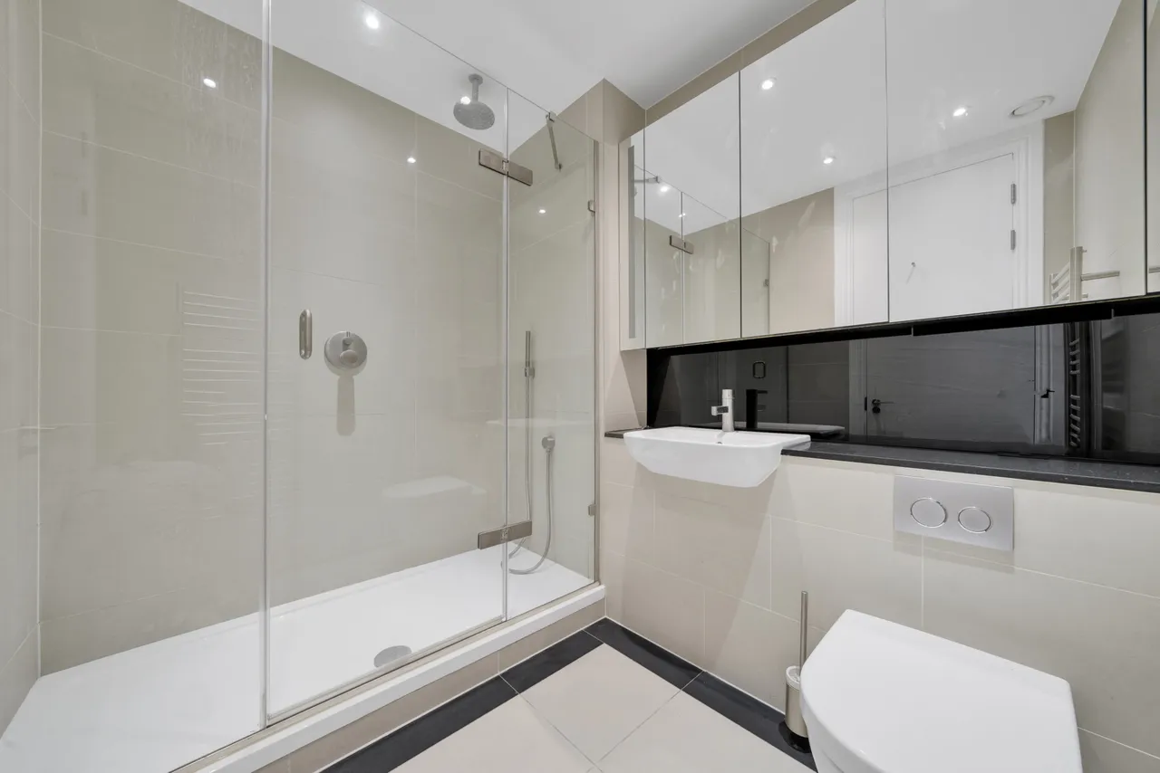 Leman Street, London, E1, photo 13