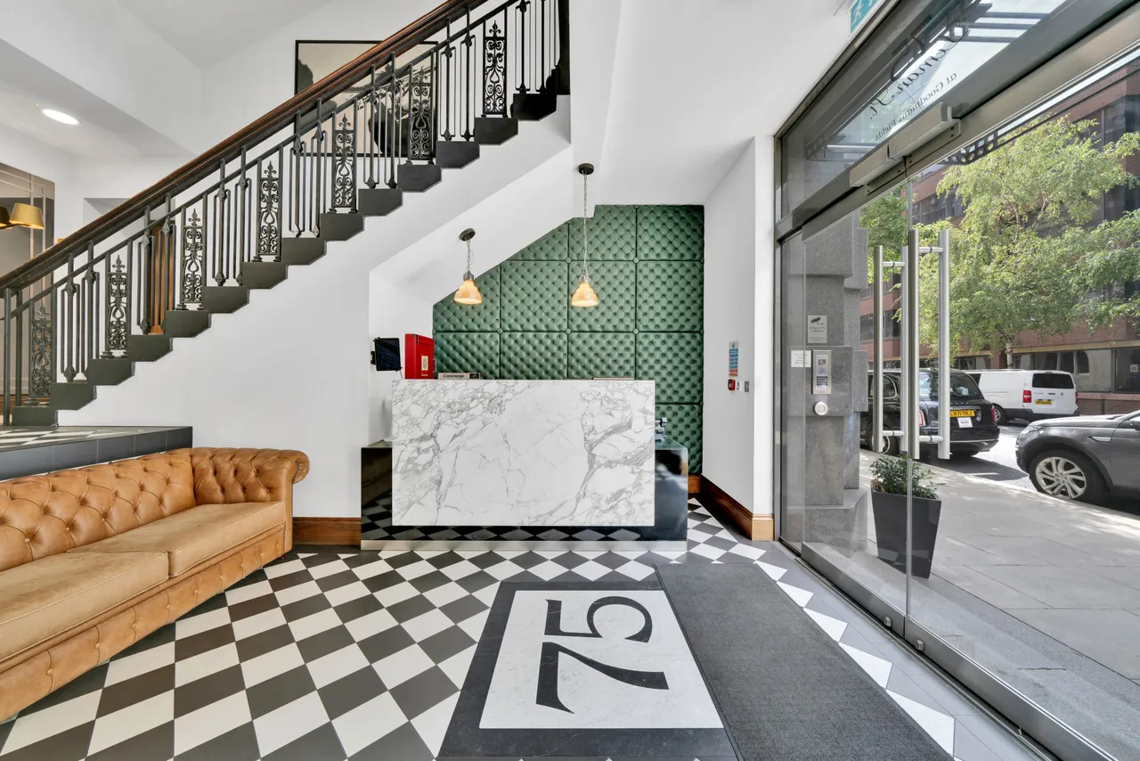 Leman Street, London, E1, photo 16