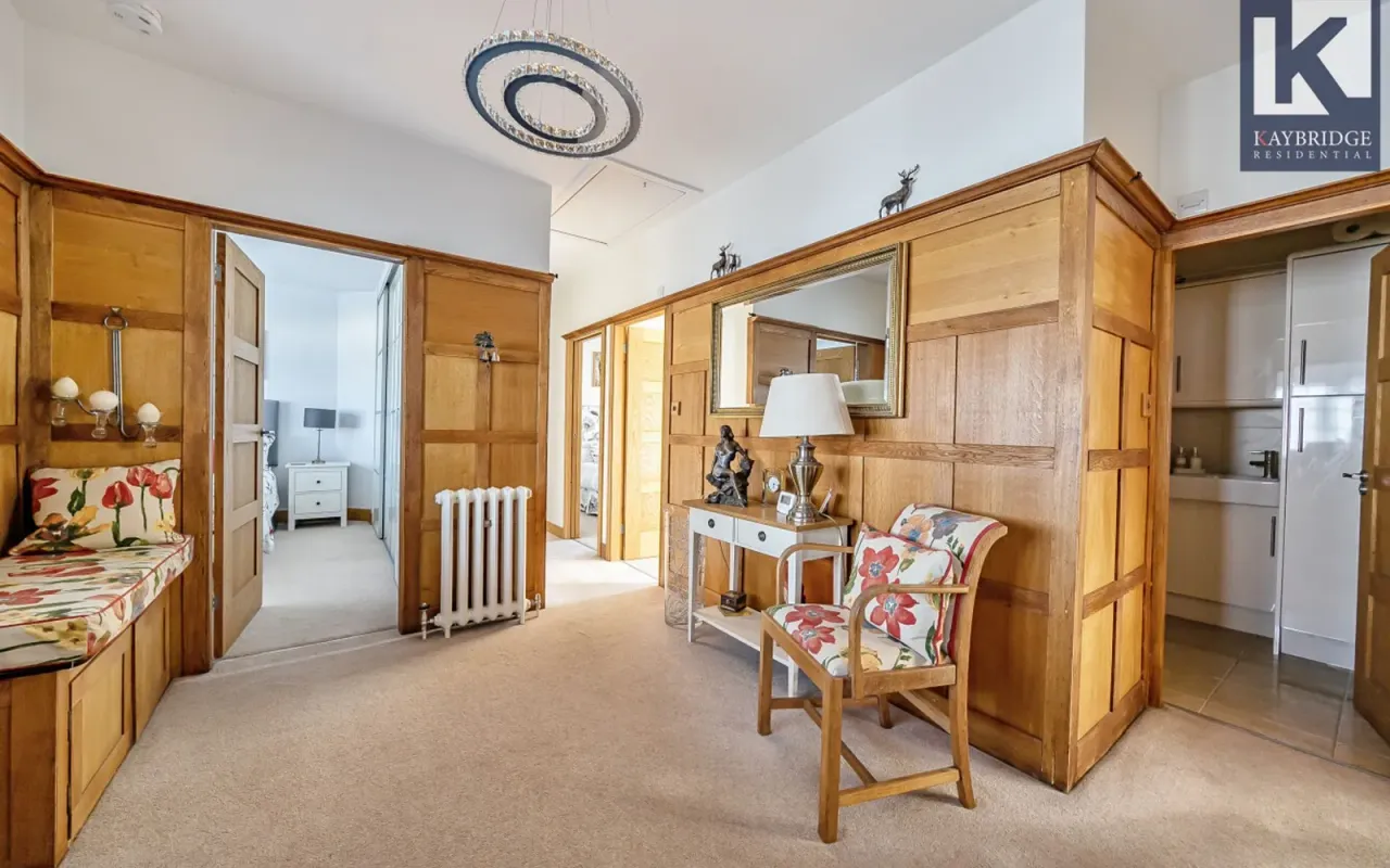 Mavis Avenue, Epsom, KT19, photo 8