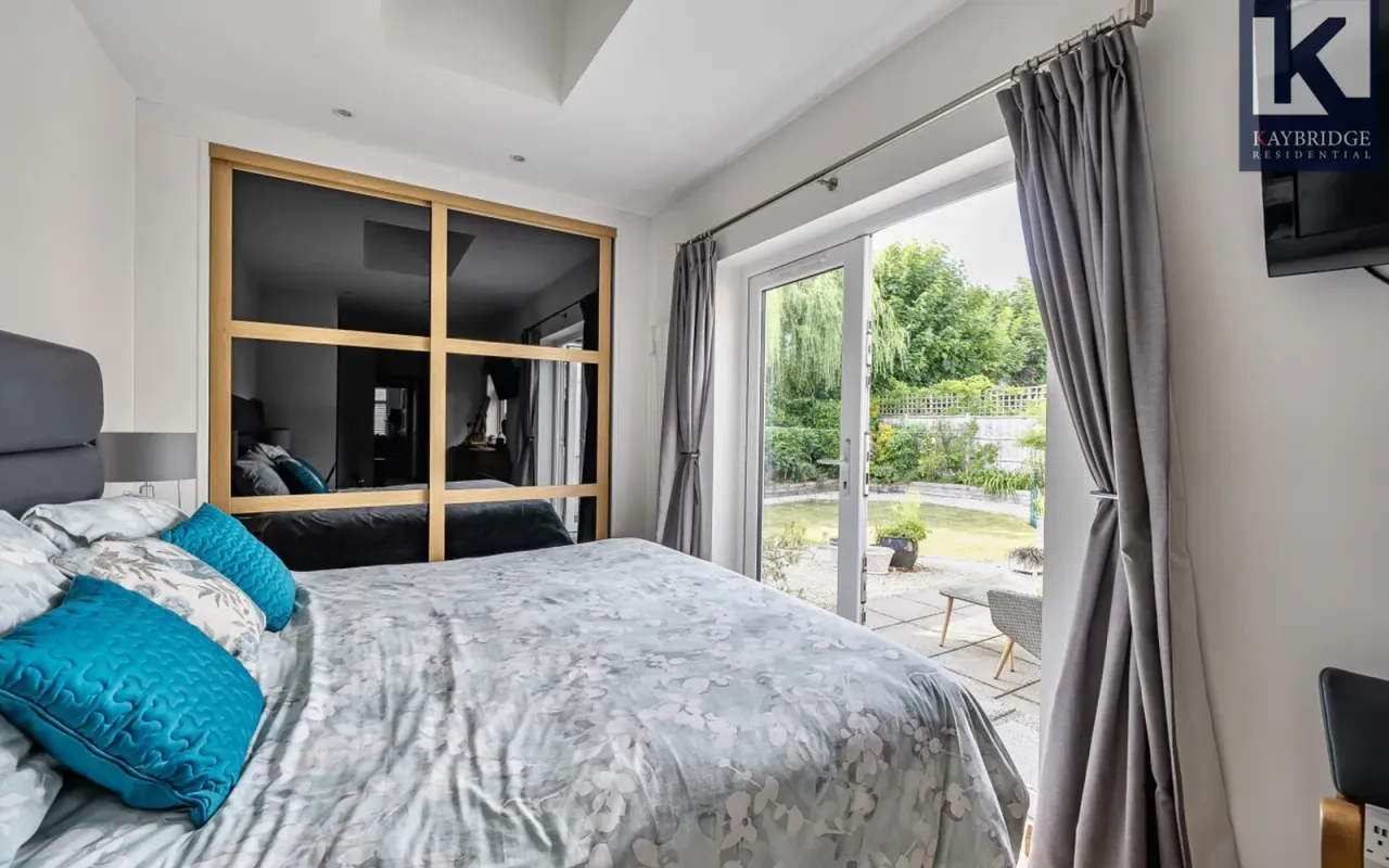 Mavis Avenue, Epsom, KT19, photo 18