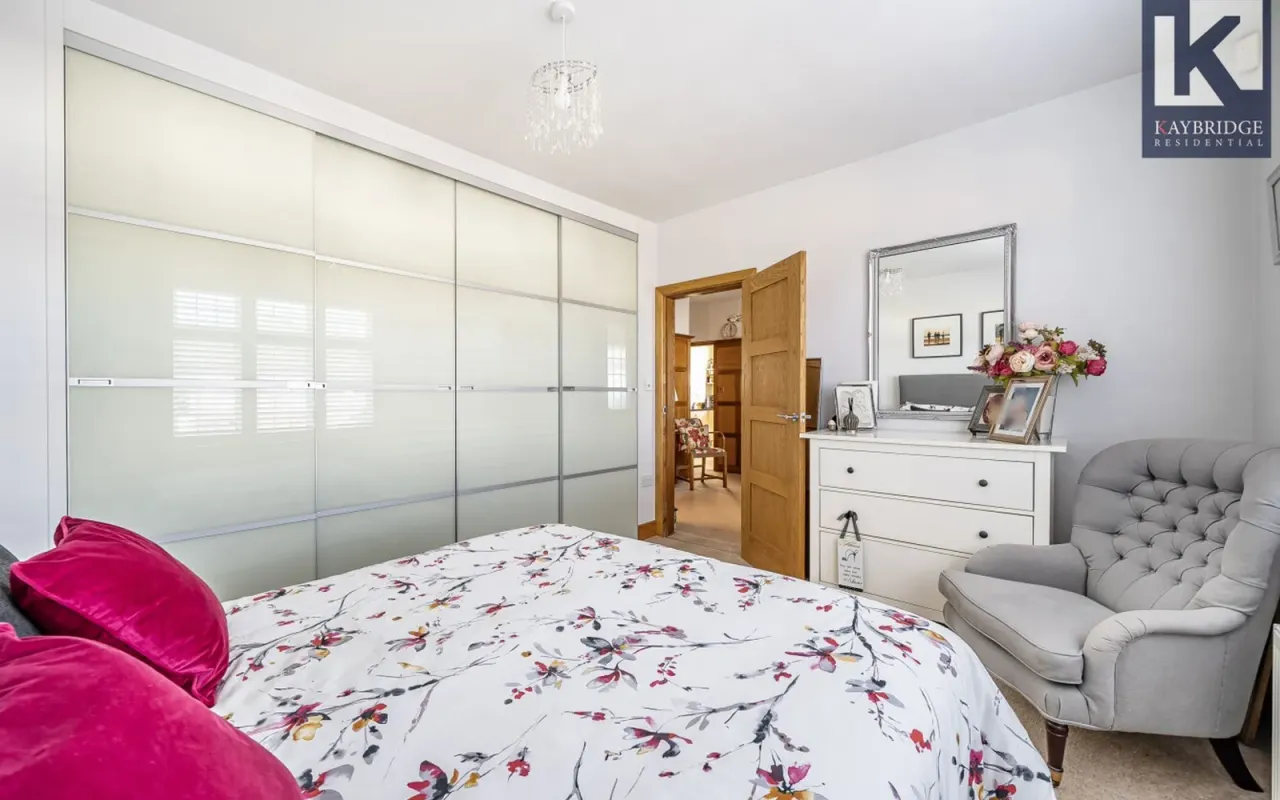 Mavis Avenue, Epsom, KT19, photo 21