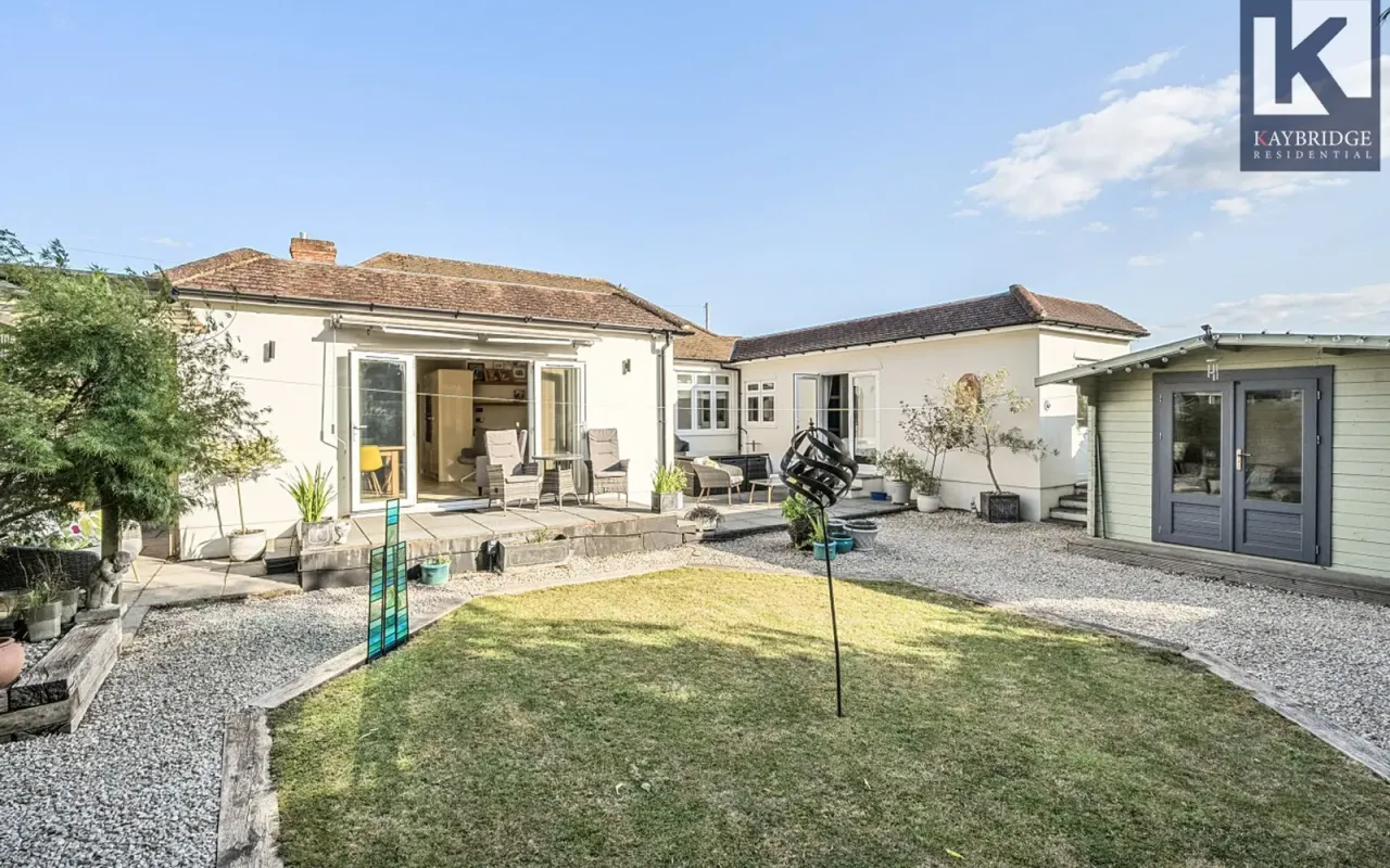 Mavis Avenue, Epsom, KT19, photo 6