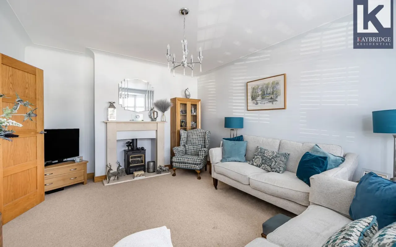 Mavis Avenue, Epsom, KT19, photo 9