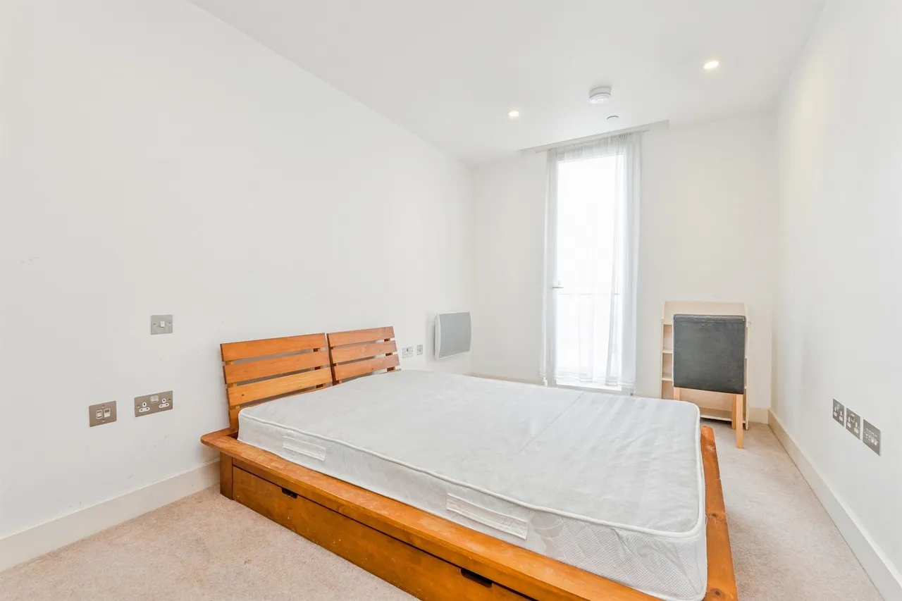 The Hayes, Cardiff, CF10, photo 11