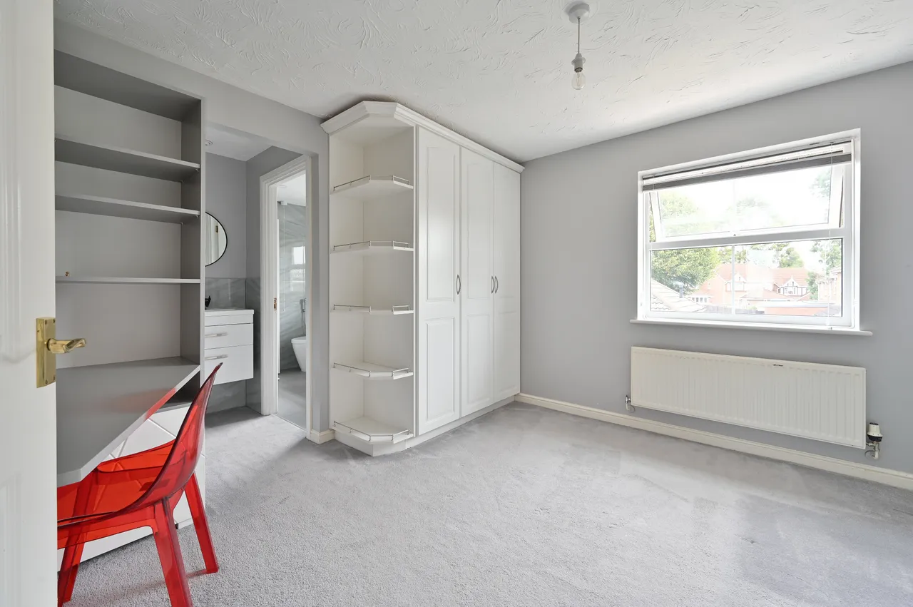 Carpenders Park, WD19, photo 25