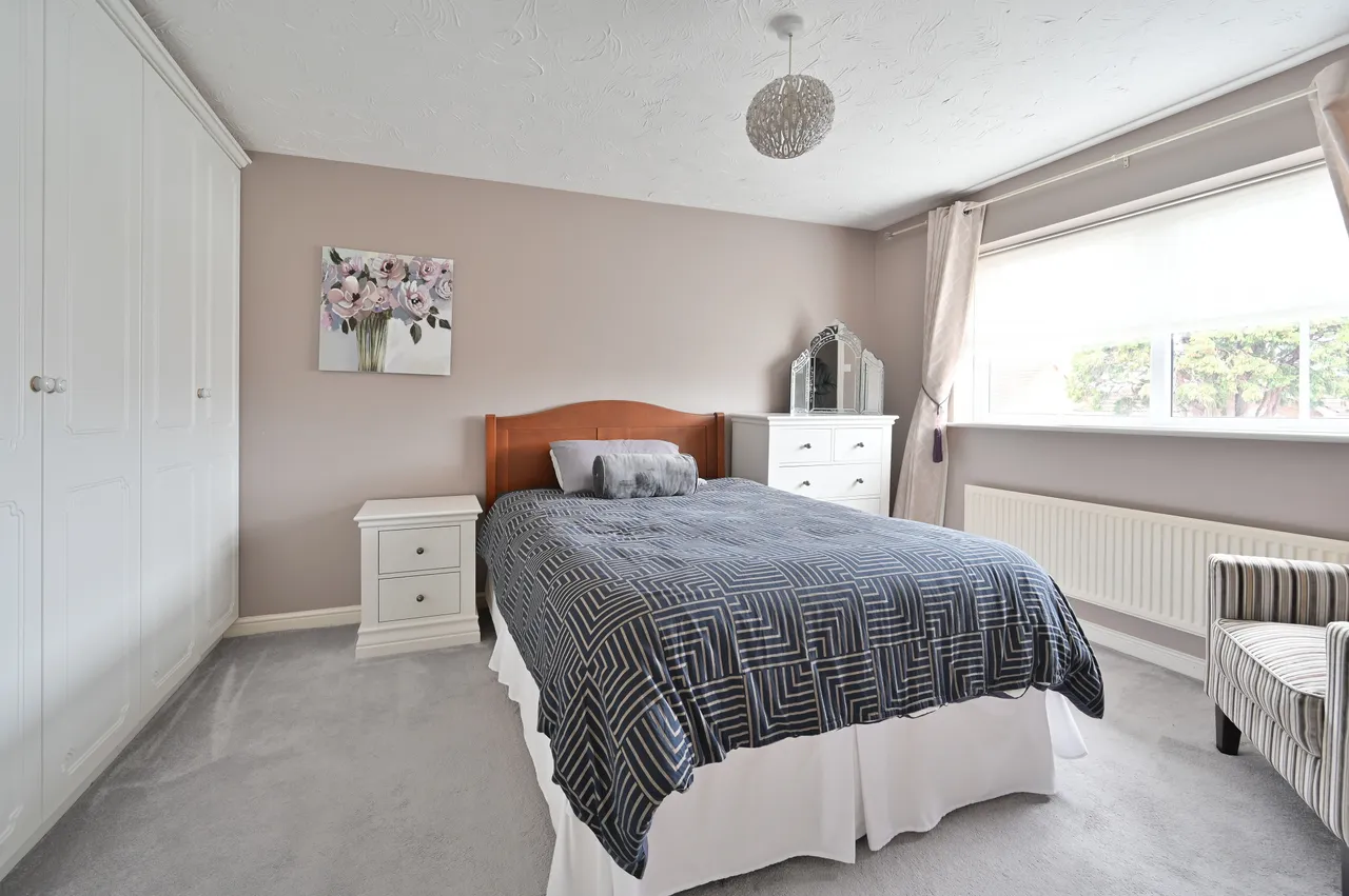 Carpenders Park, WD19, photo 24