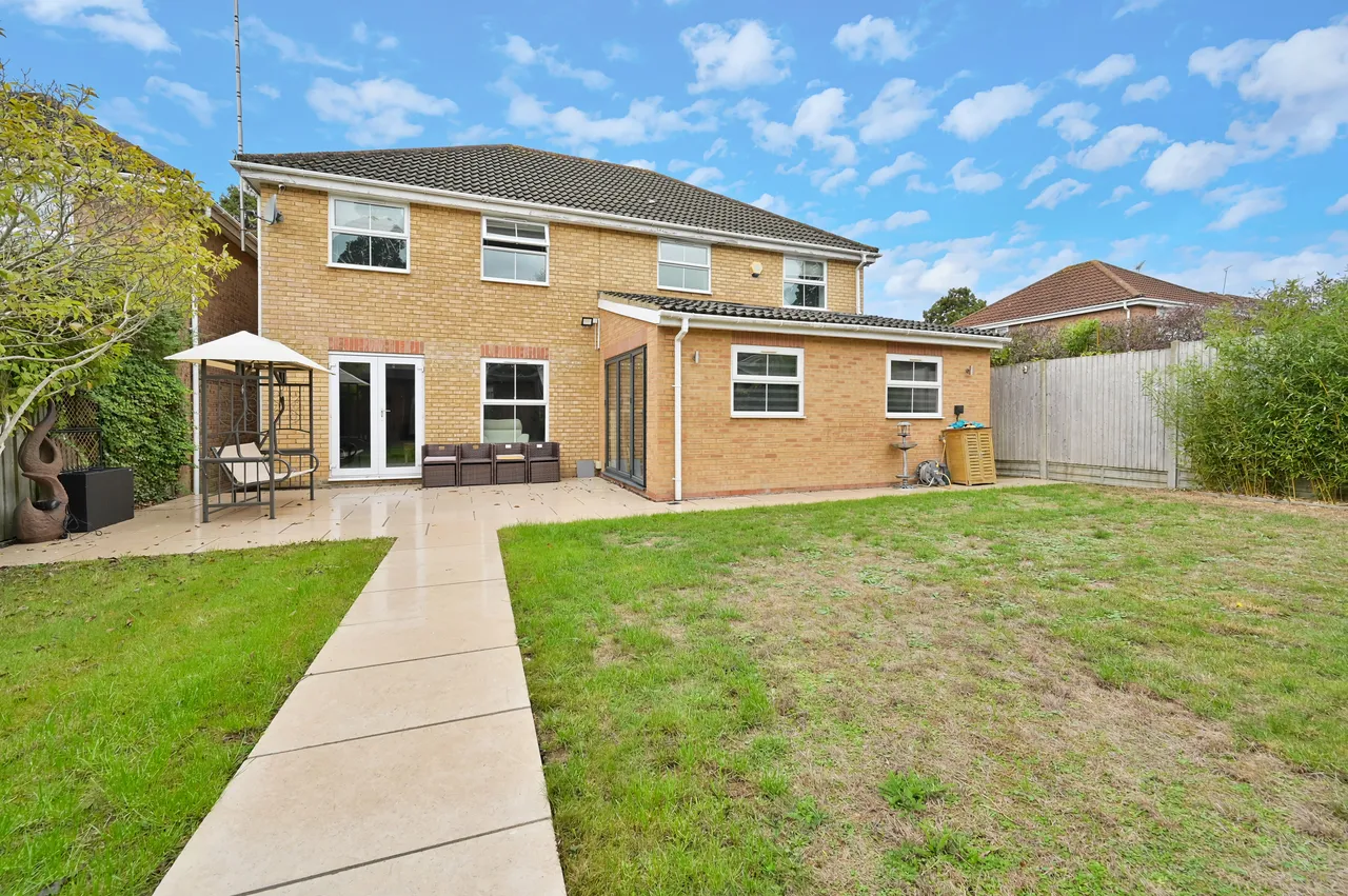 Carpenders Park, WD19, photo 28