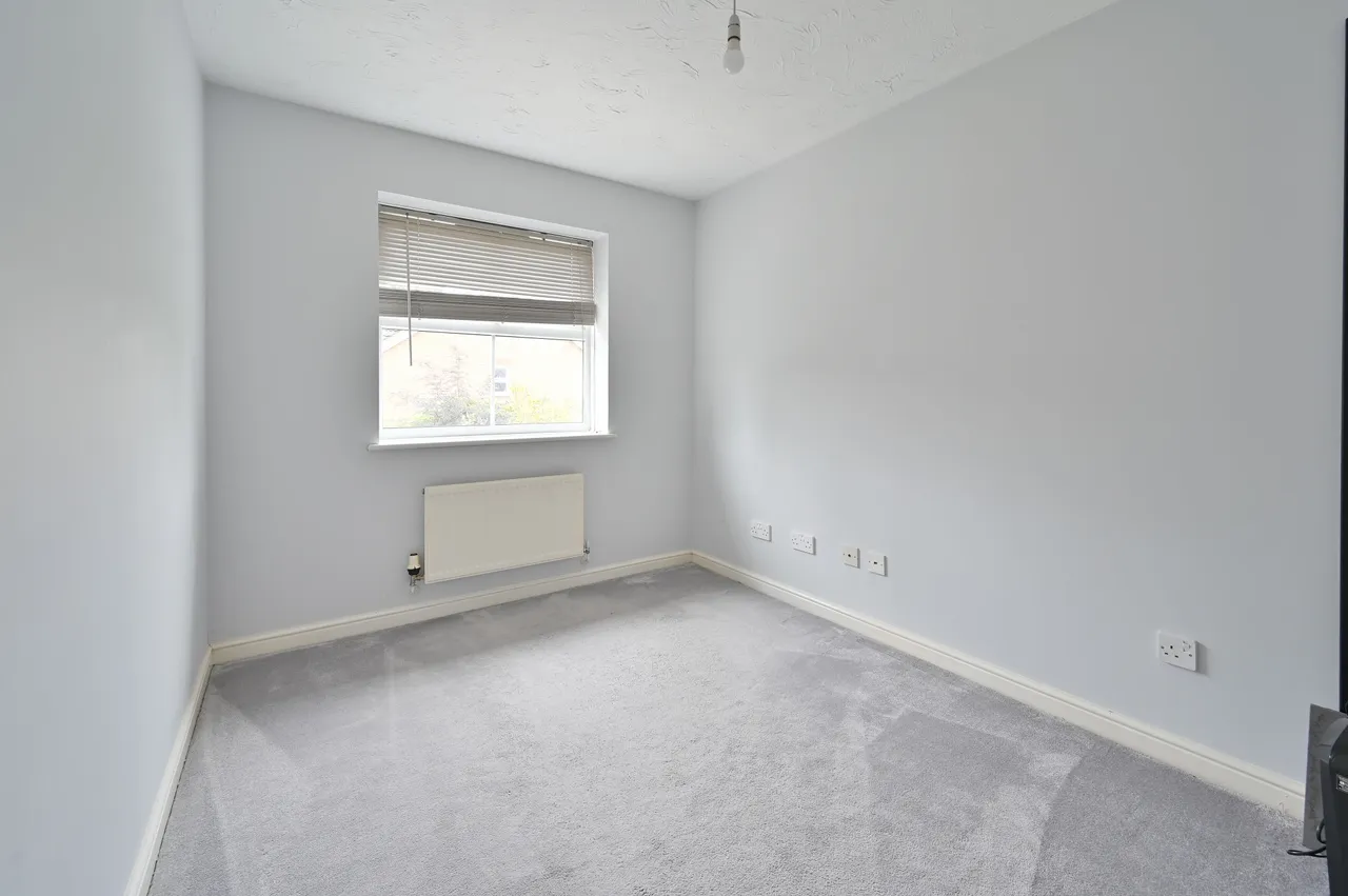 Carpenders Park, WD19, photo 20