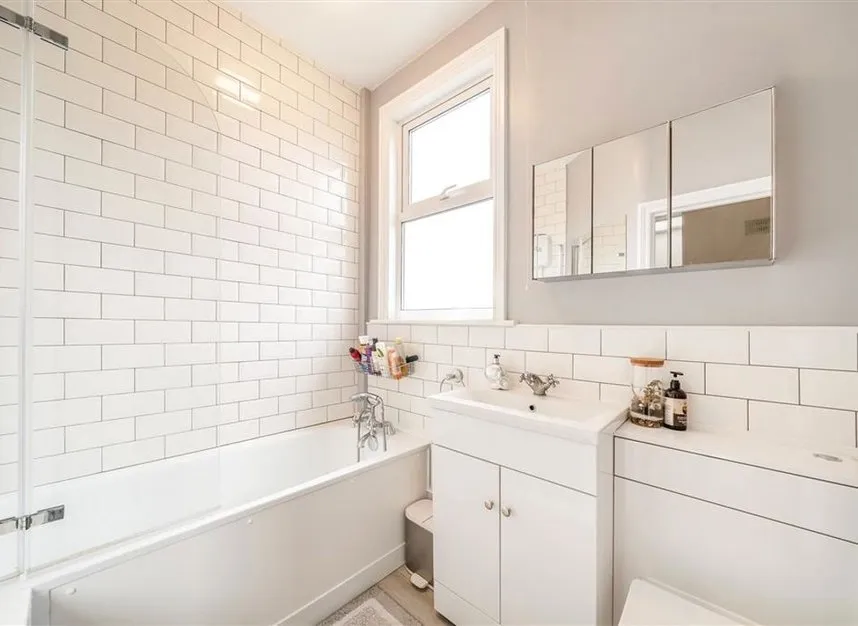 Balloch Road, Catford, SE6, photo 10