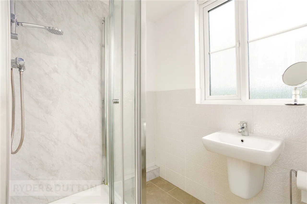 Hawthorn Drive, Glossop, SK13, photo 23