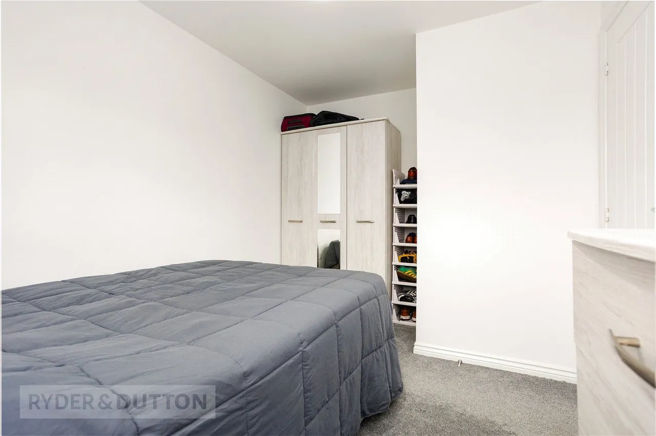Hawthorn Drive, Glossop, SK13, photo 18