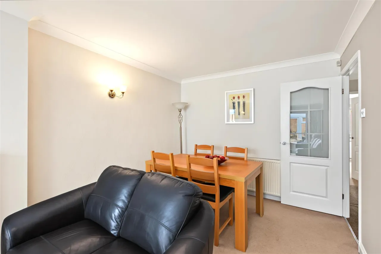 Wollaton Paddocks, Nottingham, NG8, photo 10