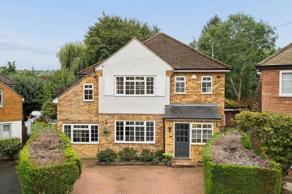 4 bed house for sale, Hyde Green, Marlow, SL7