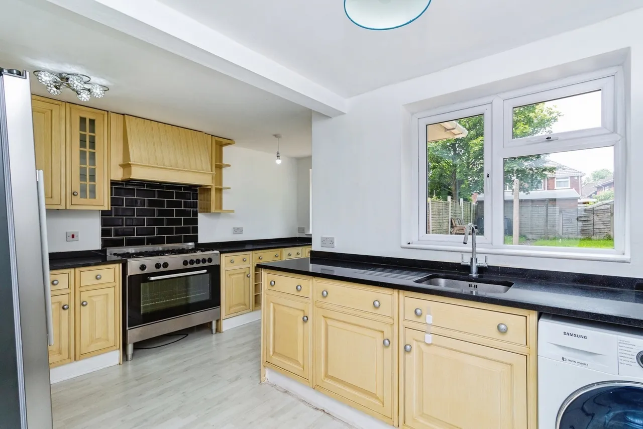 Lymington Road, Stafford, Staffordshire, ST16, photo 6