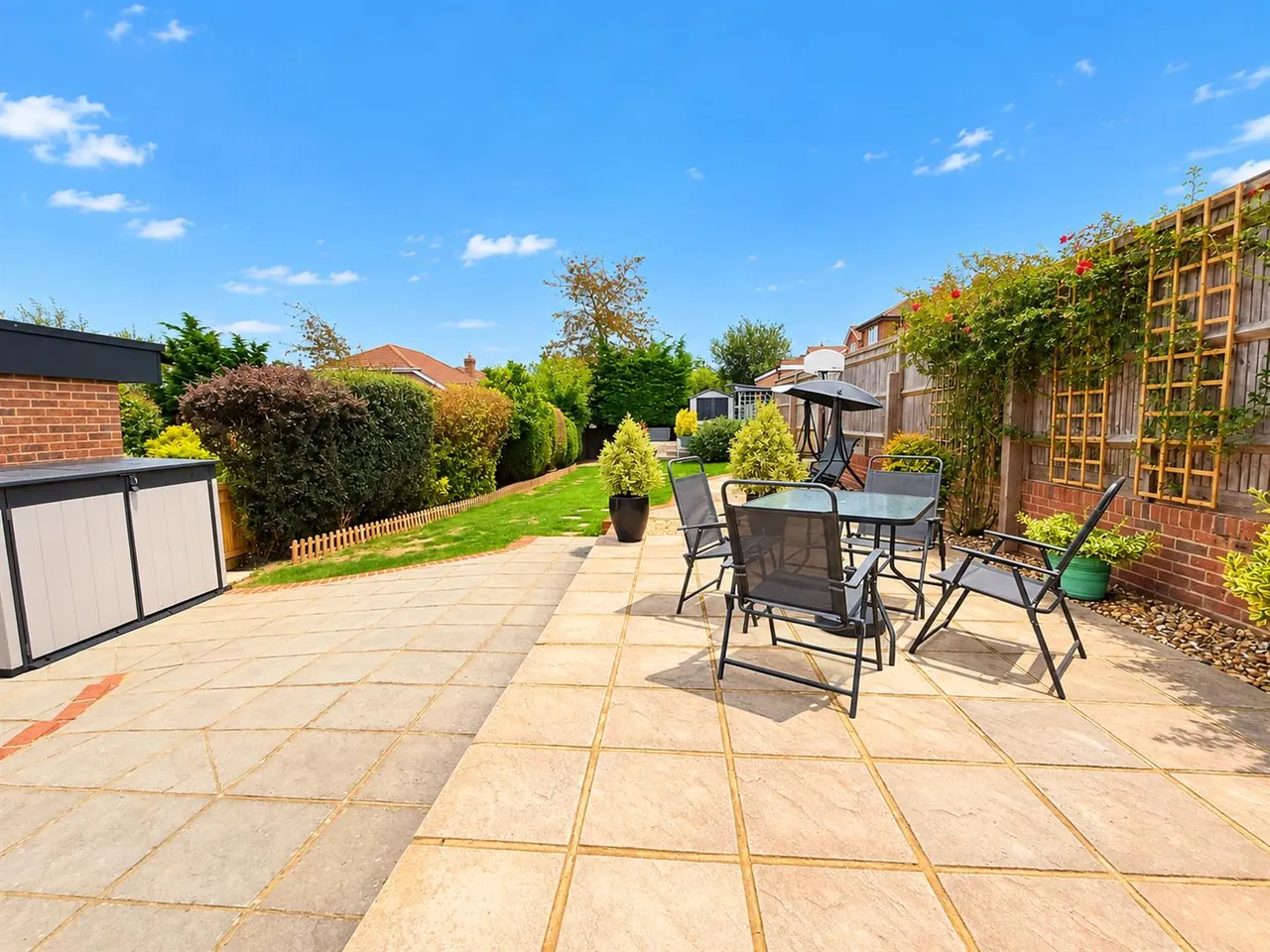 Heathdown Close, Peacehaven, photo 12