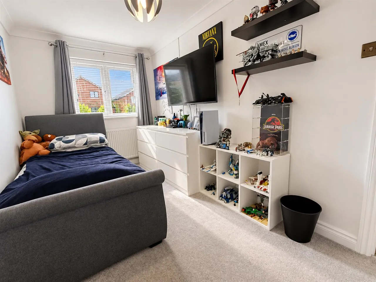 Heathdown Close, Peacehaven, photo 21