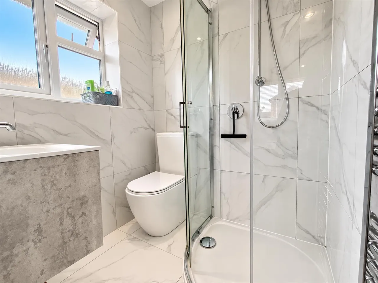 Heathdown Close, Peacehaven, photo 5