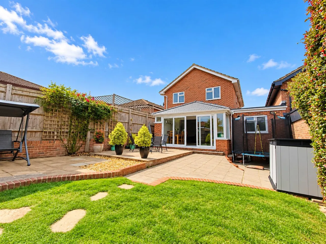 Heathdown Close, Peacehaven, photo 30
