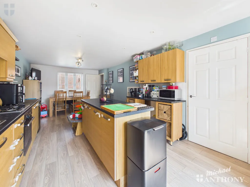 Ringlet Way, Aylesbury, HP19 9BS, photo 11