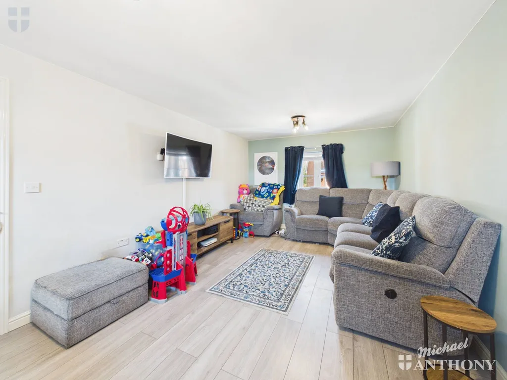 Ringlet Way, Aylesbury, HP19 9BS, photo 2
