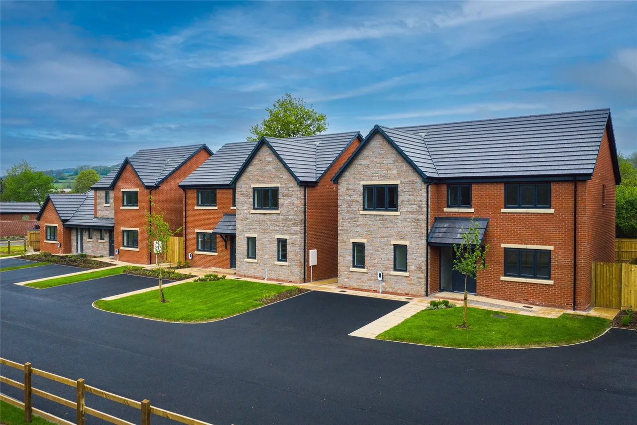 Plot 5 The Yew, Wellbrook Field, Herefordshire, Peterchurch, HR2 0RS, photo 11