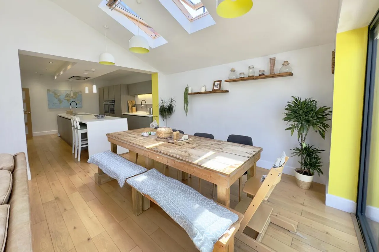 Southwick Road, BH6, photo 13