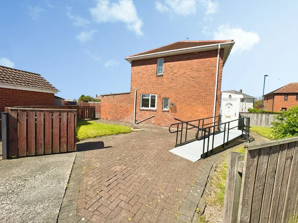 Newcastle Upon Tyne NE12 7PN, NE12, photo 15