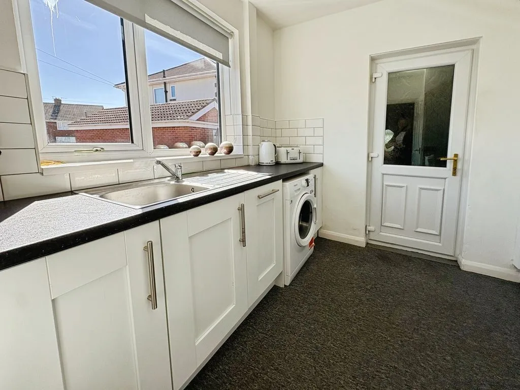 Newcastle Upon Tyne NE12 7PN, NE12, photo 7