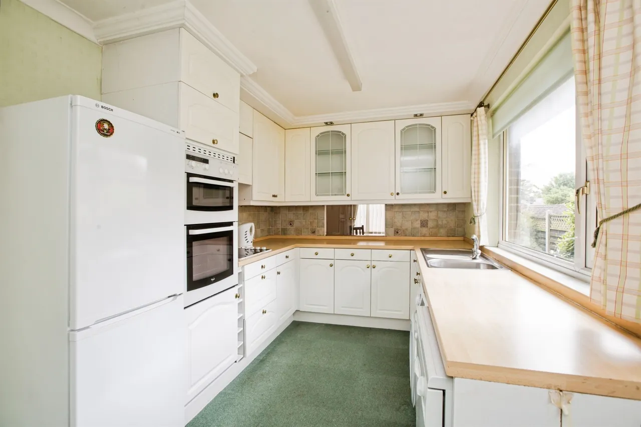 Ling Royd Avenue, Halifax, HX2, photo 2