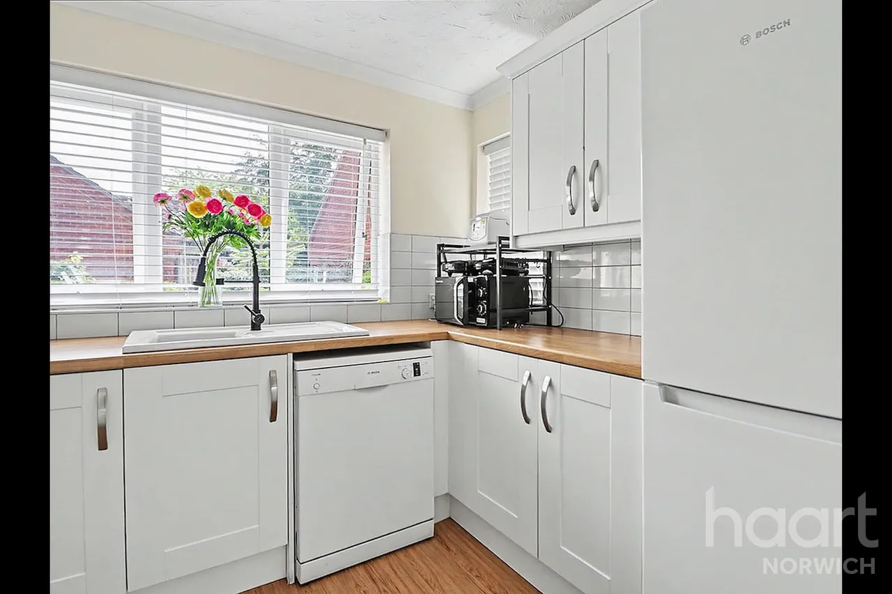 Catton Court, Norwich, NR6, photo 14