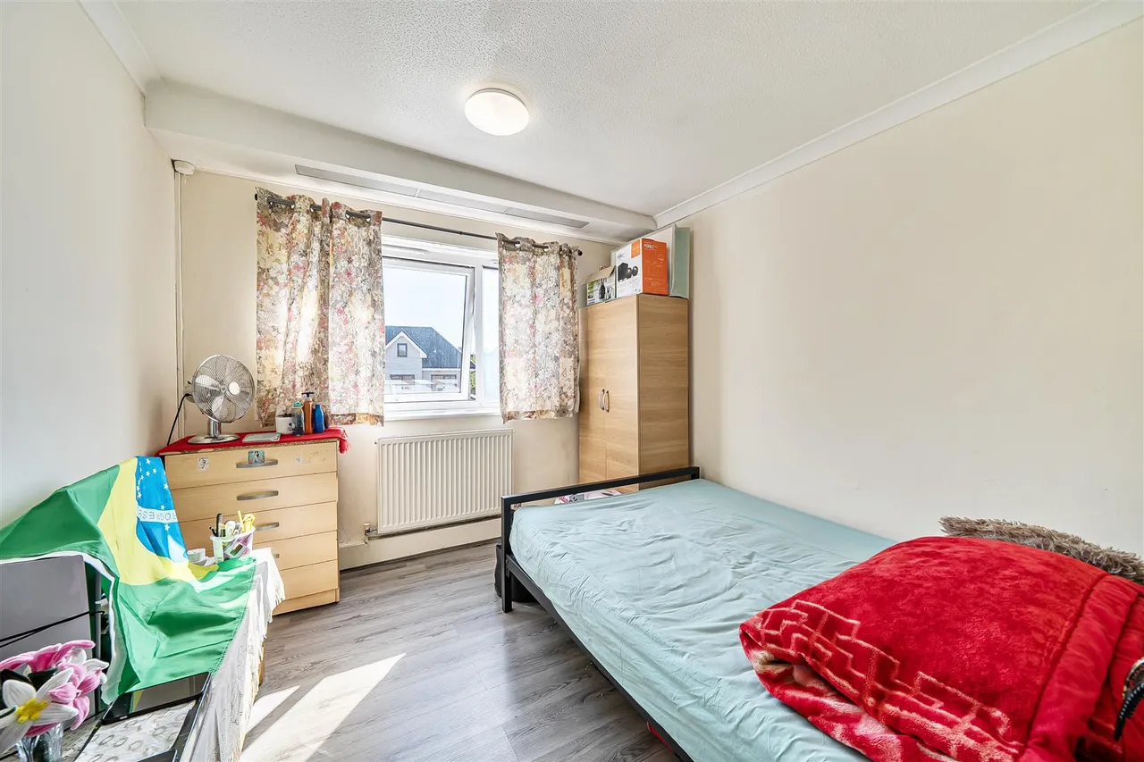Elliott Close, Wembley Park, photo 7