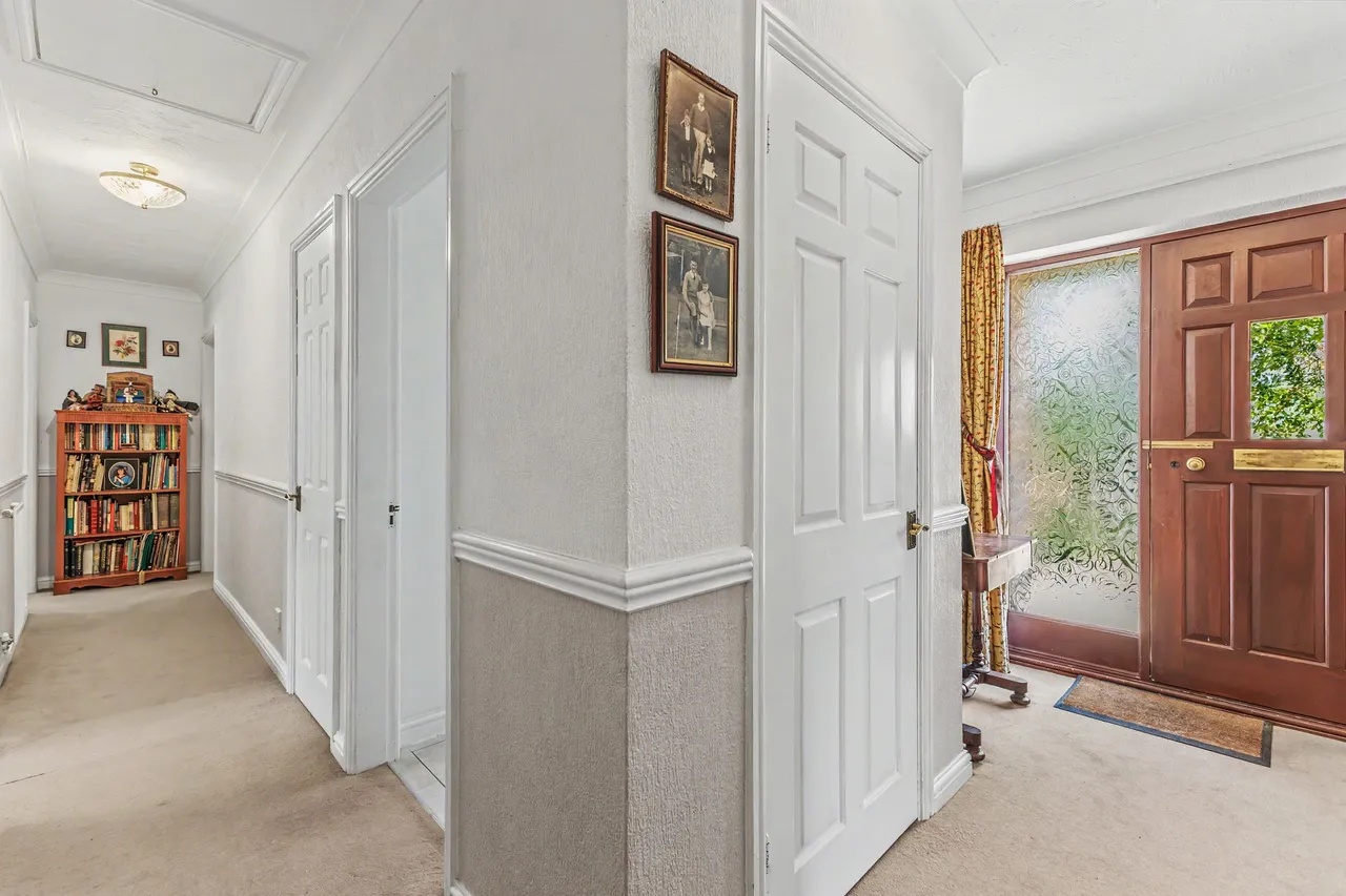 Box Tree Close, Defford, WR8, photo 12